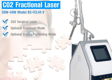 Máy tái tạo bề mặt da bằng laser Fractional Co2 để loại bỏ vết rạn da