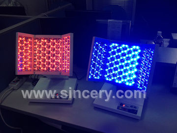 Máy quang trị liệu LED cầm tay có ánh sáng đỏ / xanh / vàng để điều trị mặt