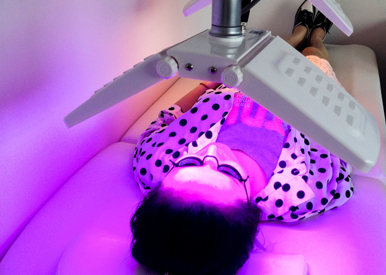 PDT Chống lão hóa LED Light Skin Treatment Beauty Machine Max To 120 mw / Cm2 mỗi đầu